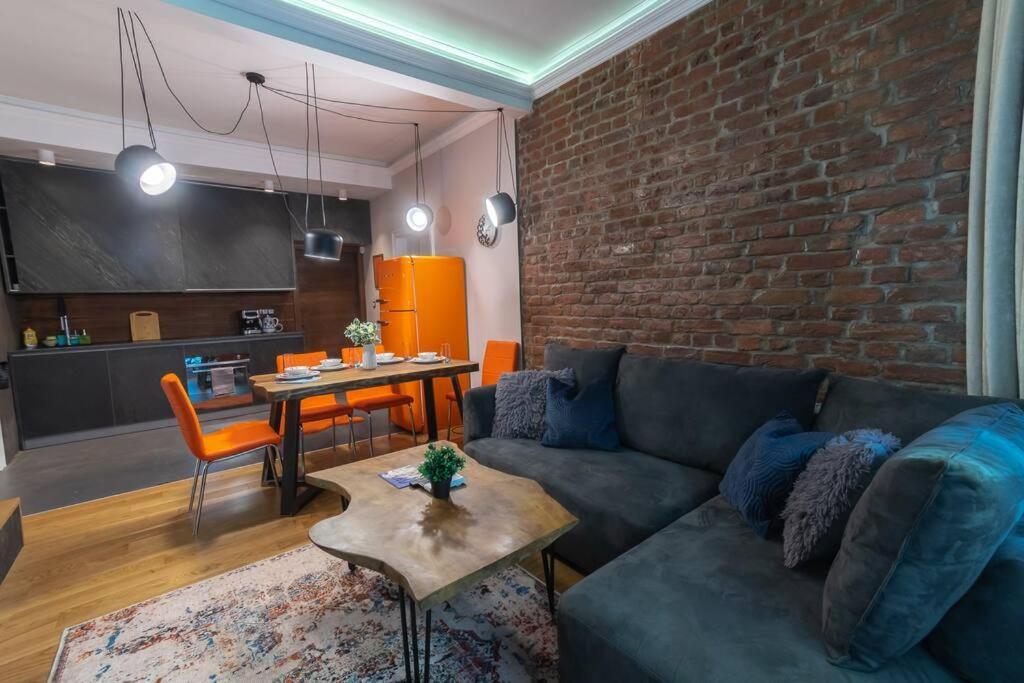 Top Central Design, 2 Bedroom, Ndk, Free Secured Parking Sofia Exterior foto